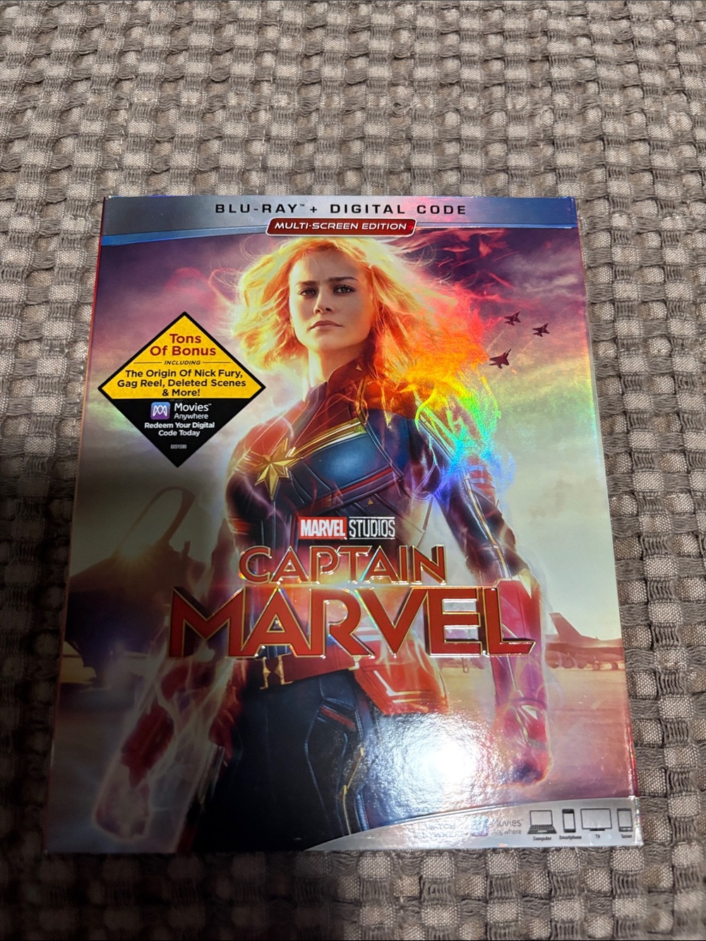 Marvel Captain Marvel Blu-ray + Digital Code (Red/Gold/Blue)